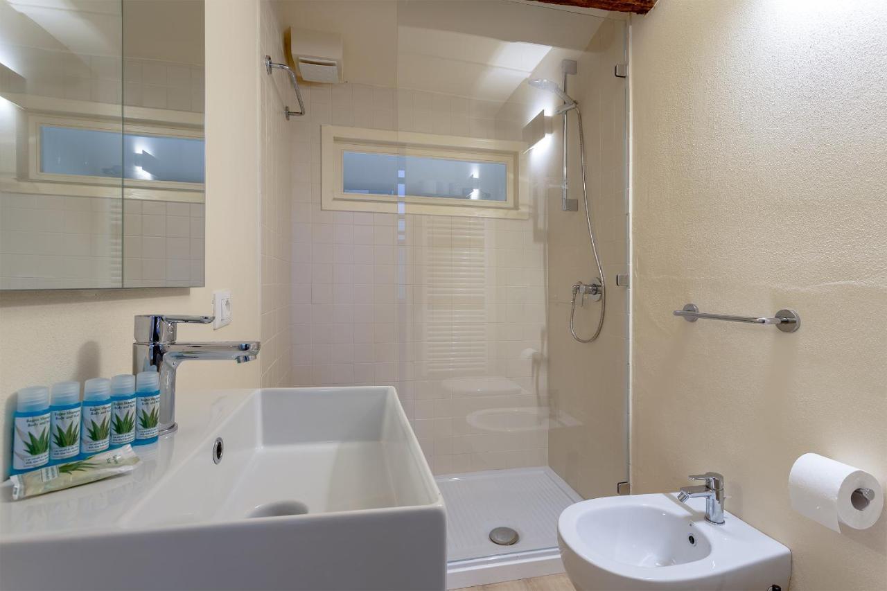 Ramaglianti Apartments Suite Tre Florencia Exterior foto